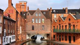 Finn billige flyvninger fra Oslo til Birmingham