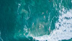 Finn billige fly til Queensland