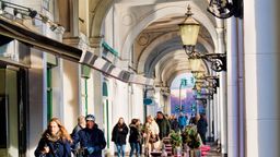 Finn billige fly til Hamburg