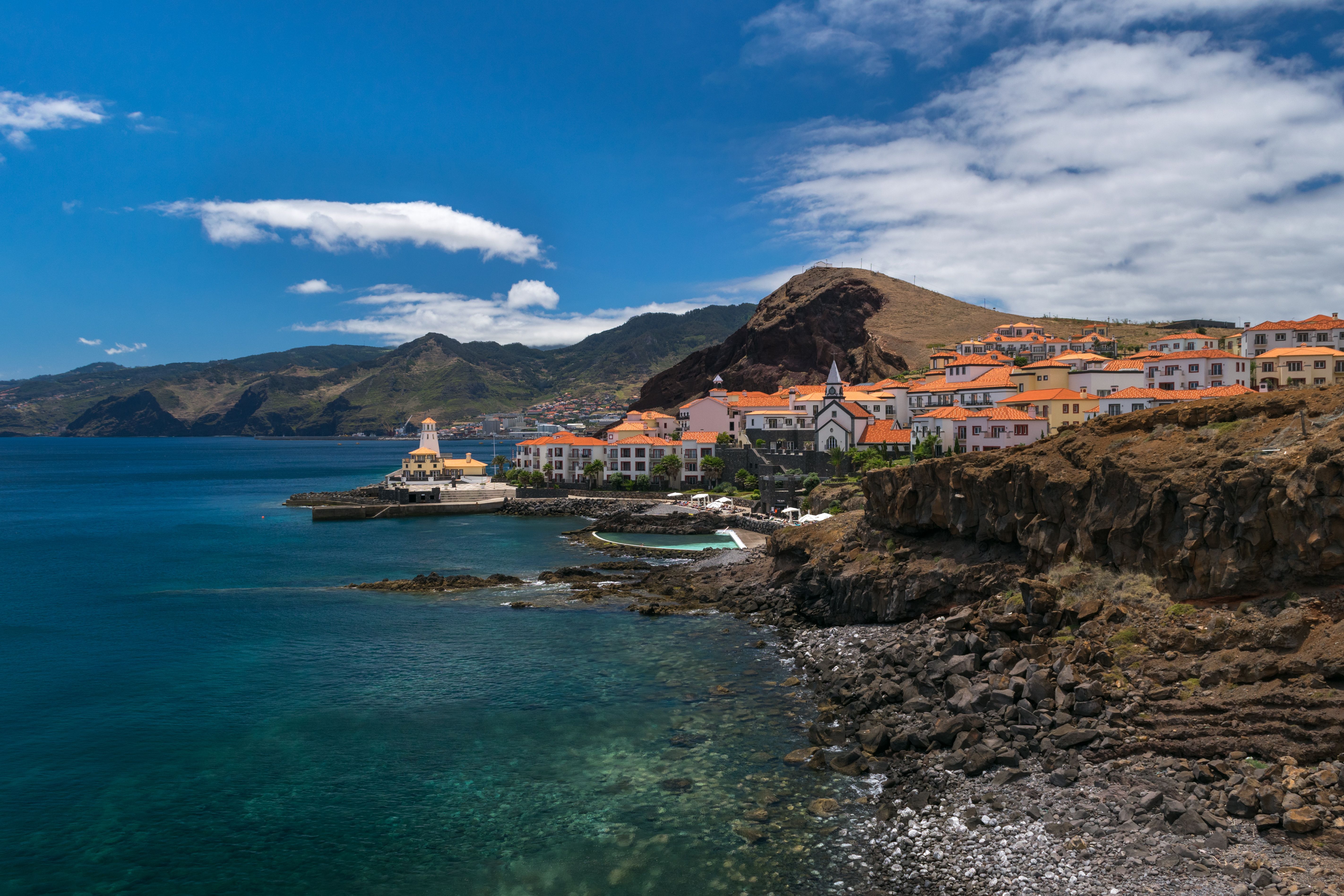 Leiebiler i Cani&ccedil;o