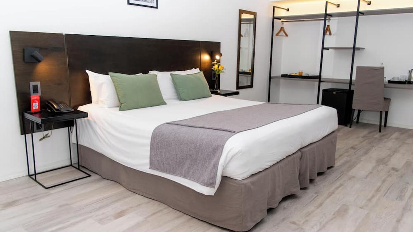 Duomi Plaza Hotel