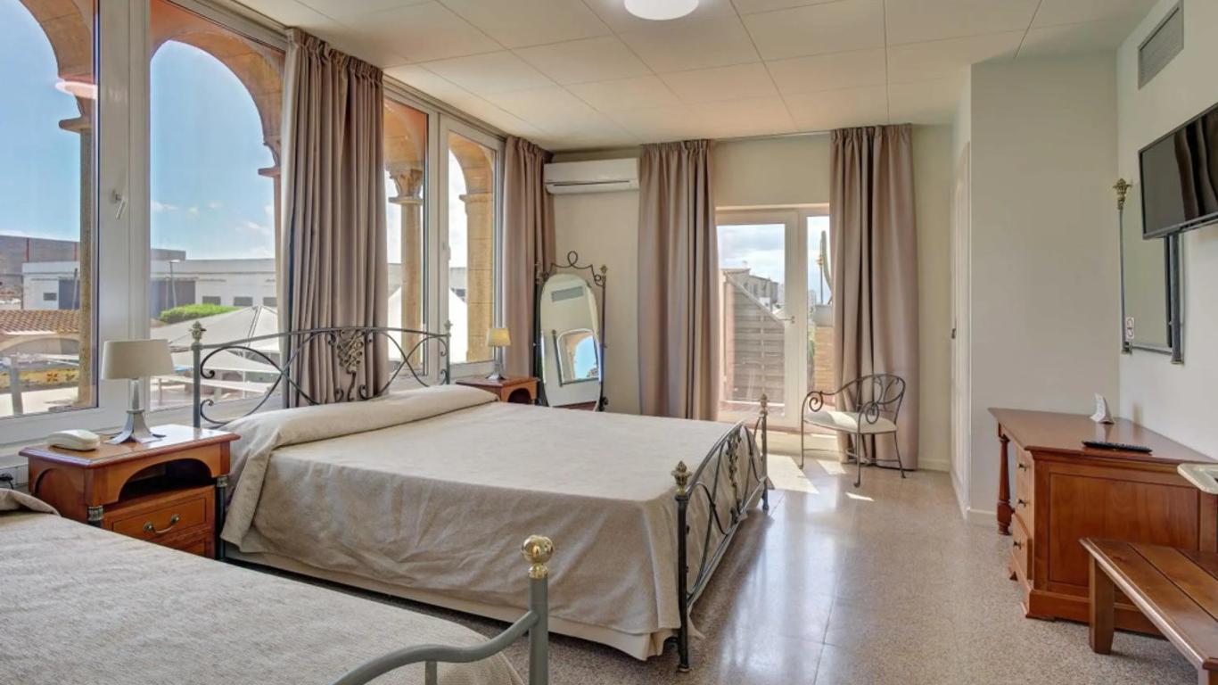 Hotel Castell Blanc
