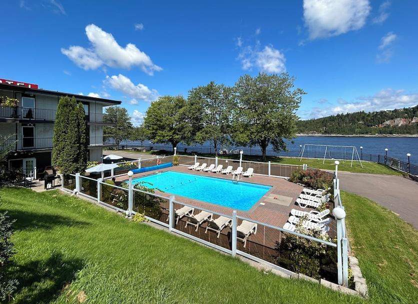 Svømmebasseng Foto
