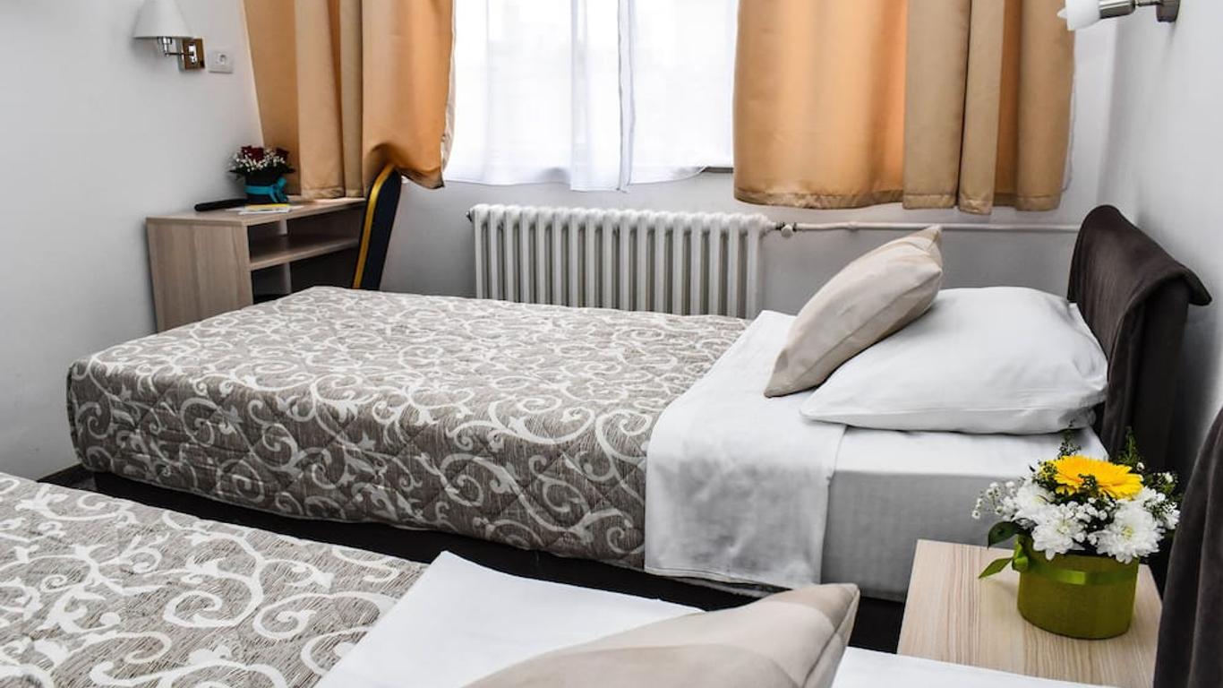 Hotel Slavija Garni