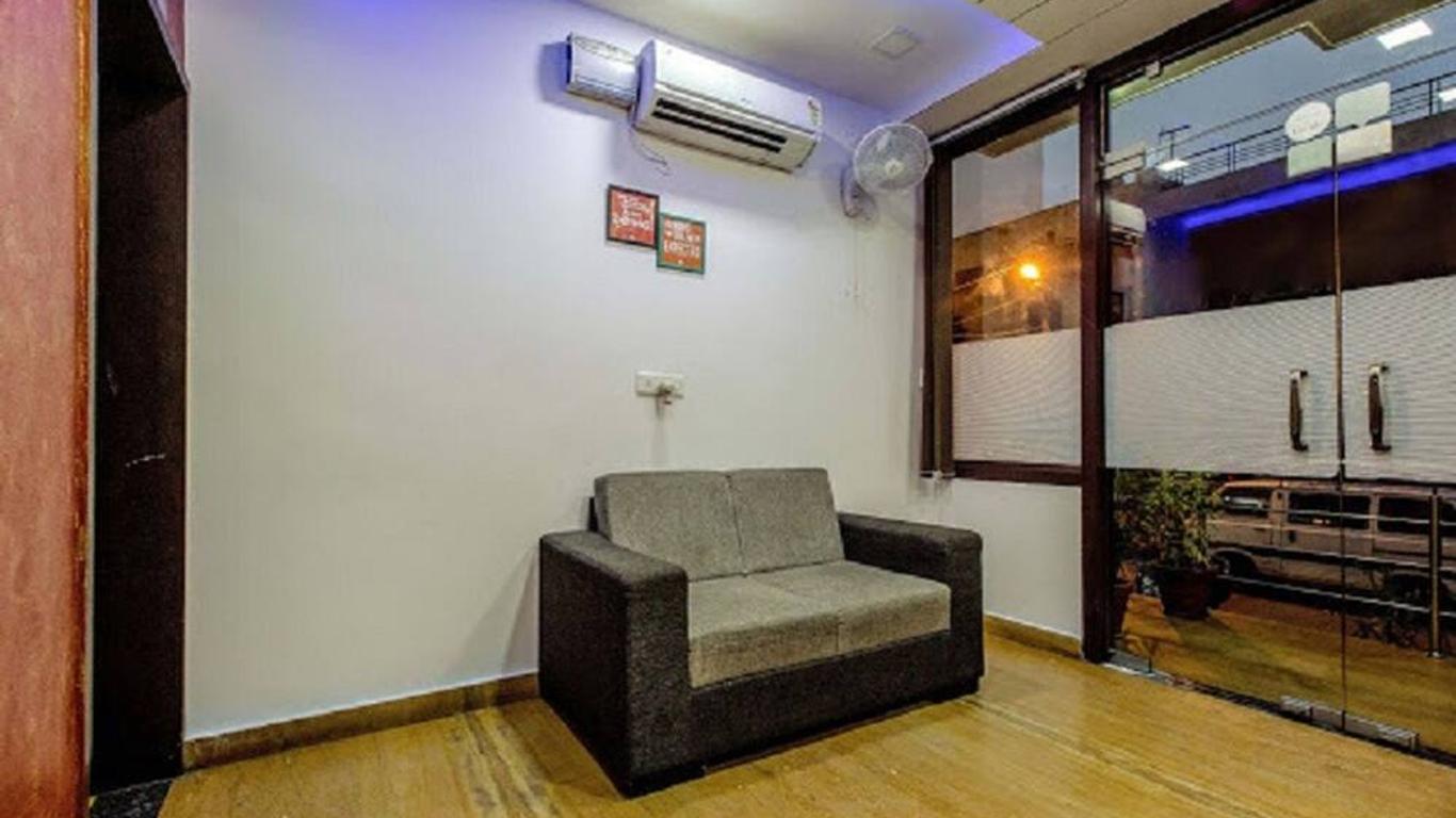 Hotel Holiday Home