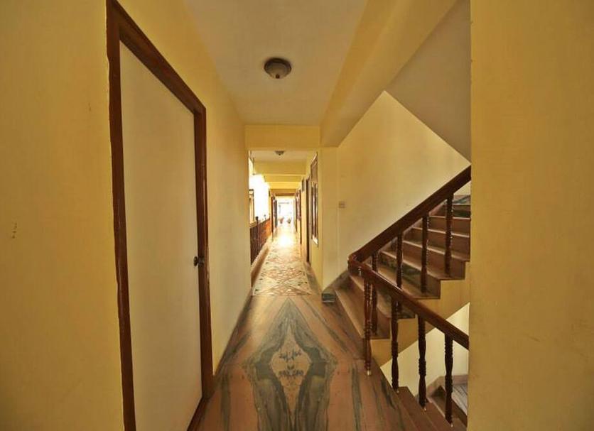 Hall Foto