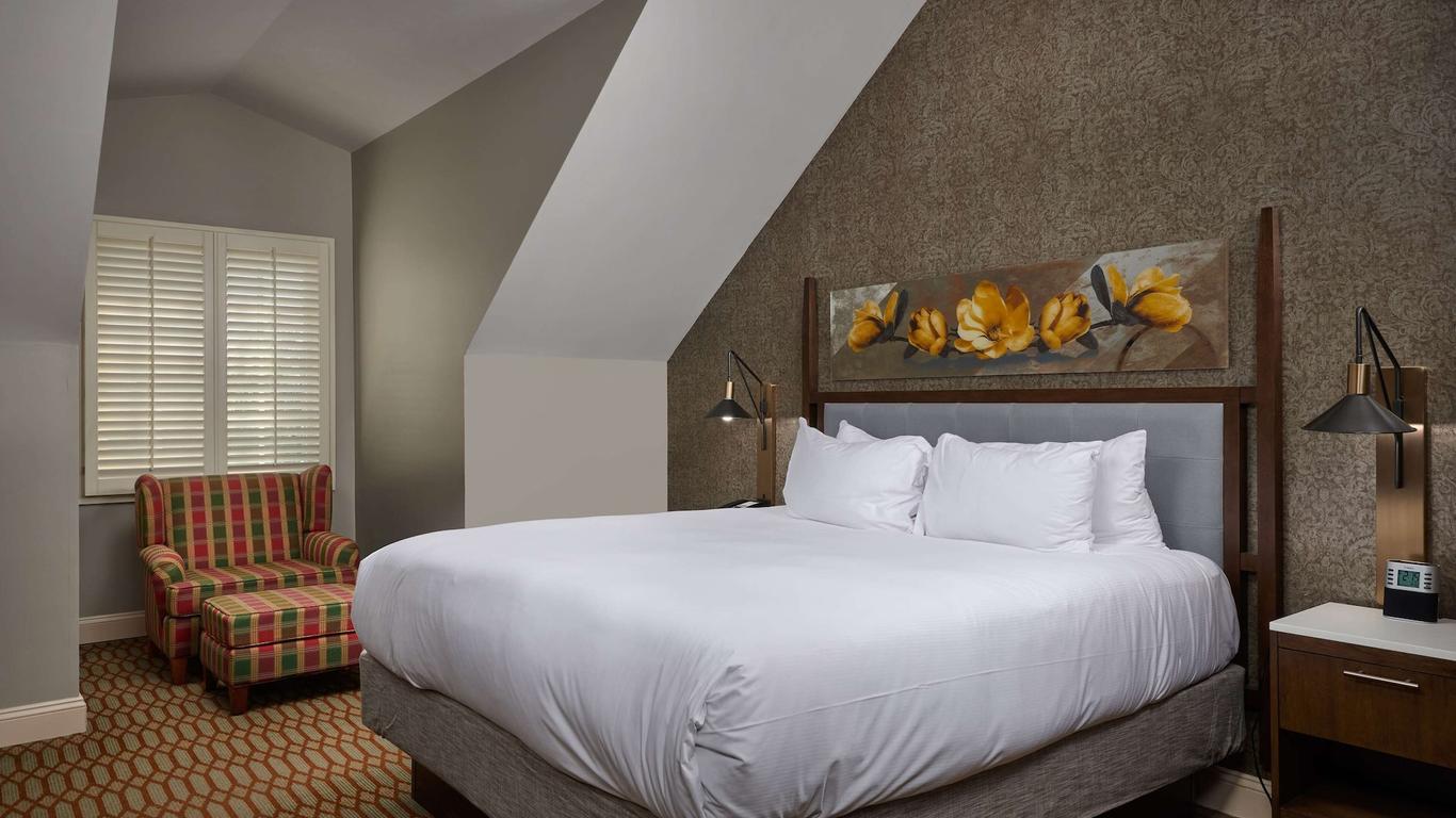 Virginia Crossings Hotel, Tapestry Collection By Hilton