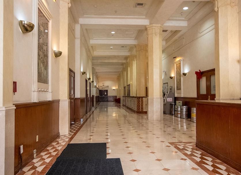 Hall Foto