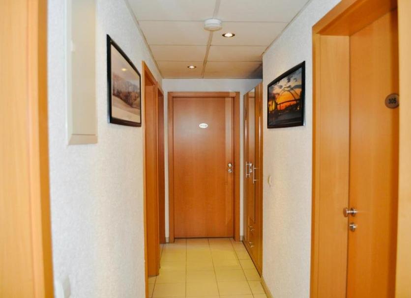Hall Foto