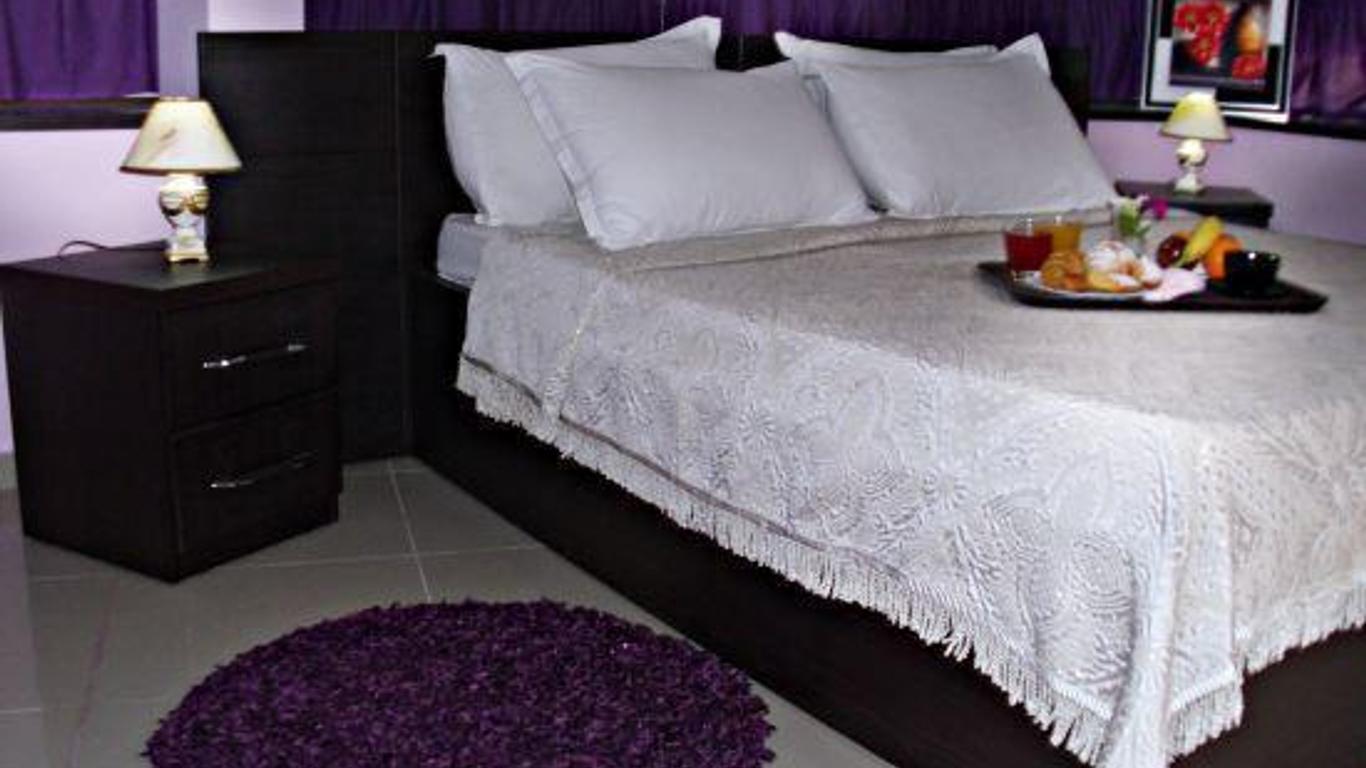 Jolly City Center Hotel