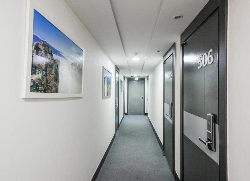Hall Foto