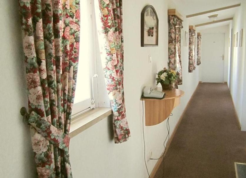 Hall Foto