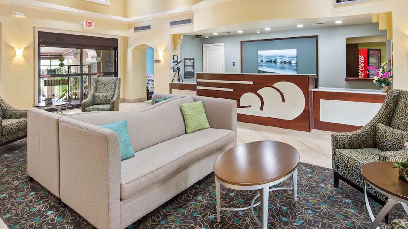 Best Western Plus Deerfield Beach Hotel & Suites