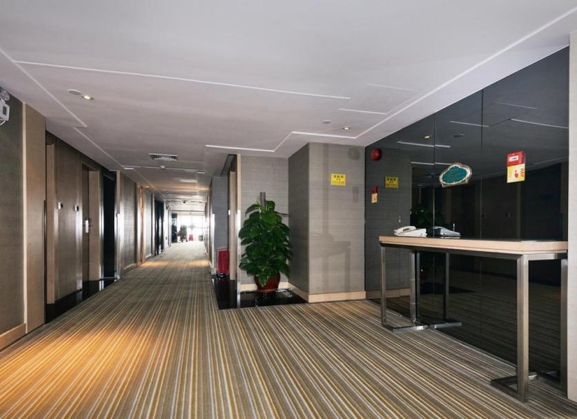Hall Foto