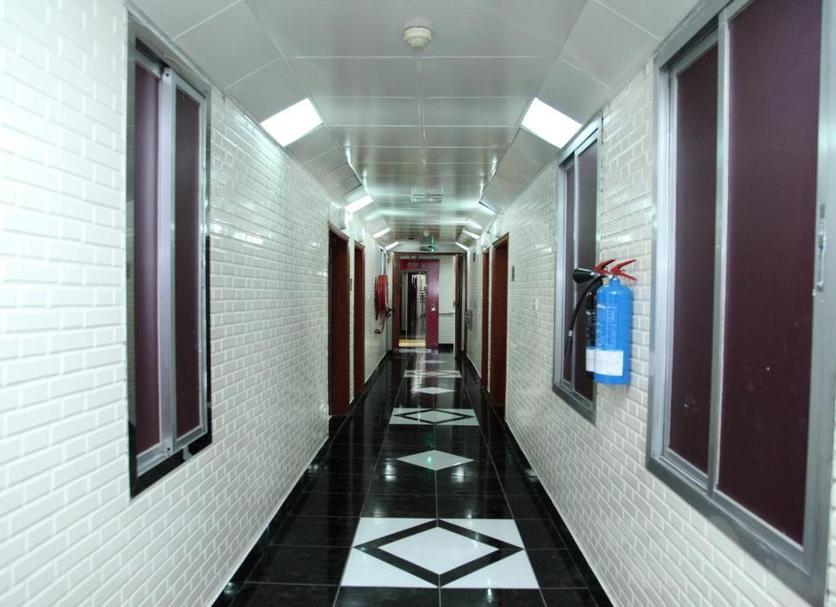 Hall Foto