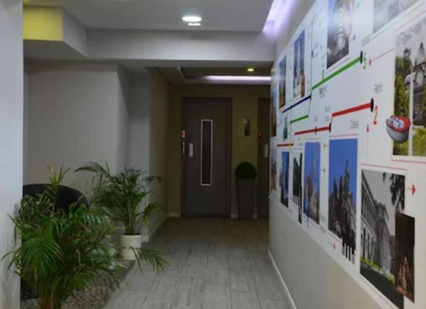 Hall Foto