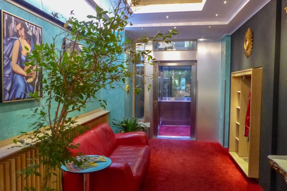 Hall
