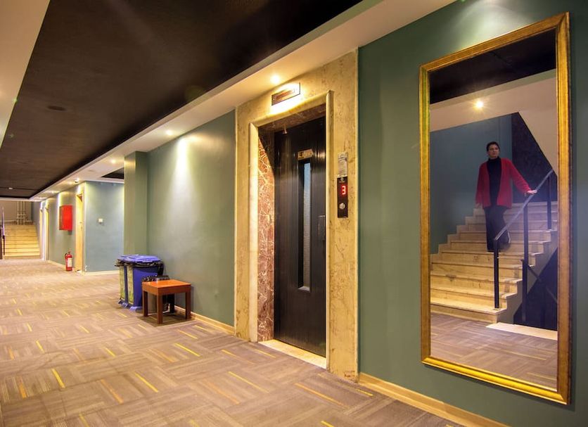 Hall Foto