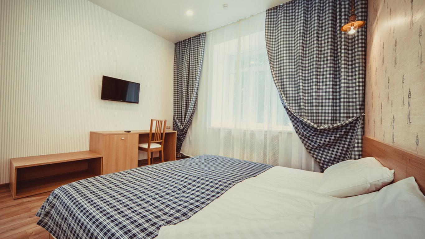 Hotel Paluba