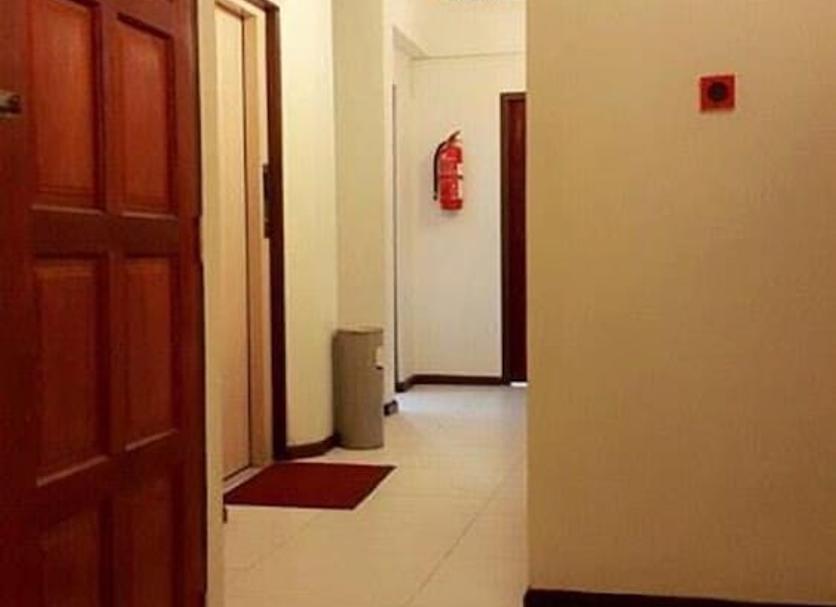 Hall Foto