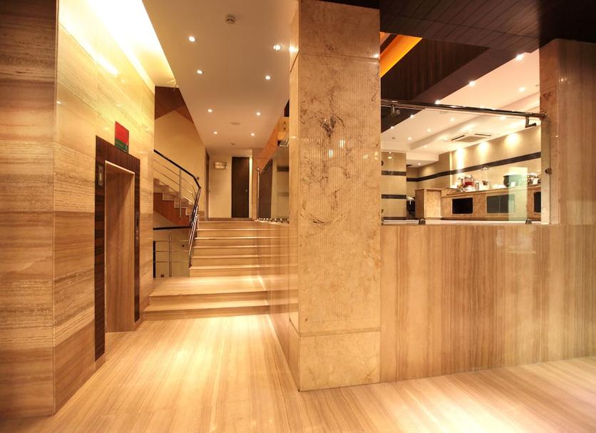 Hall Foto