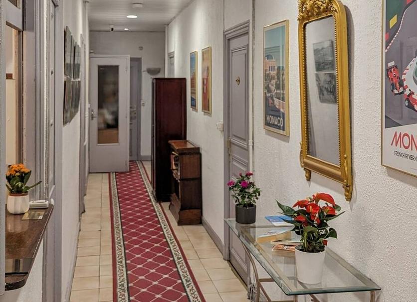 Hall Foto