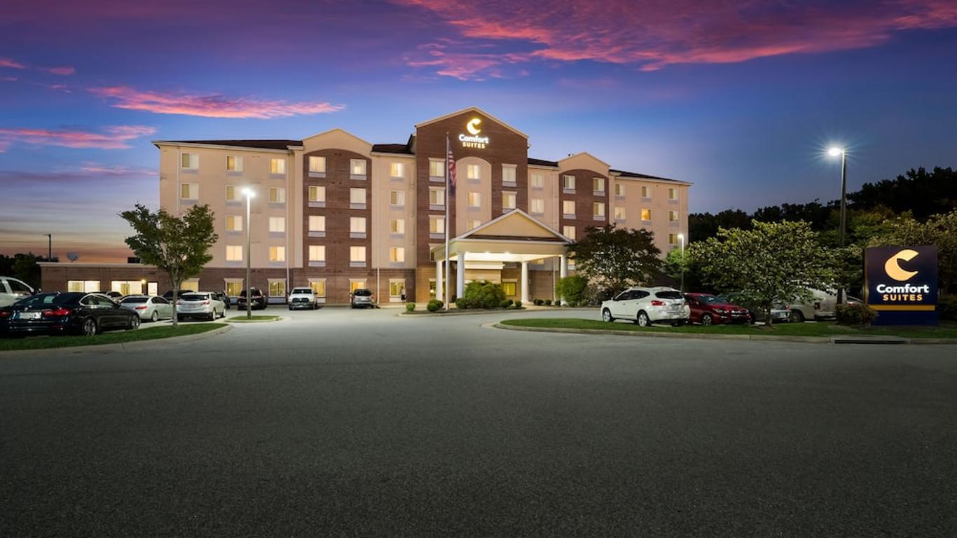 Comfort Suites Suffolk - Chesapeake