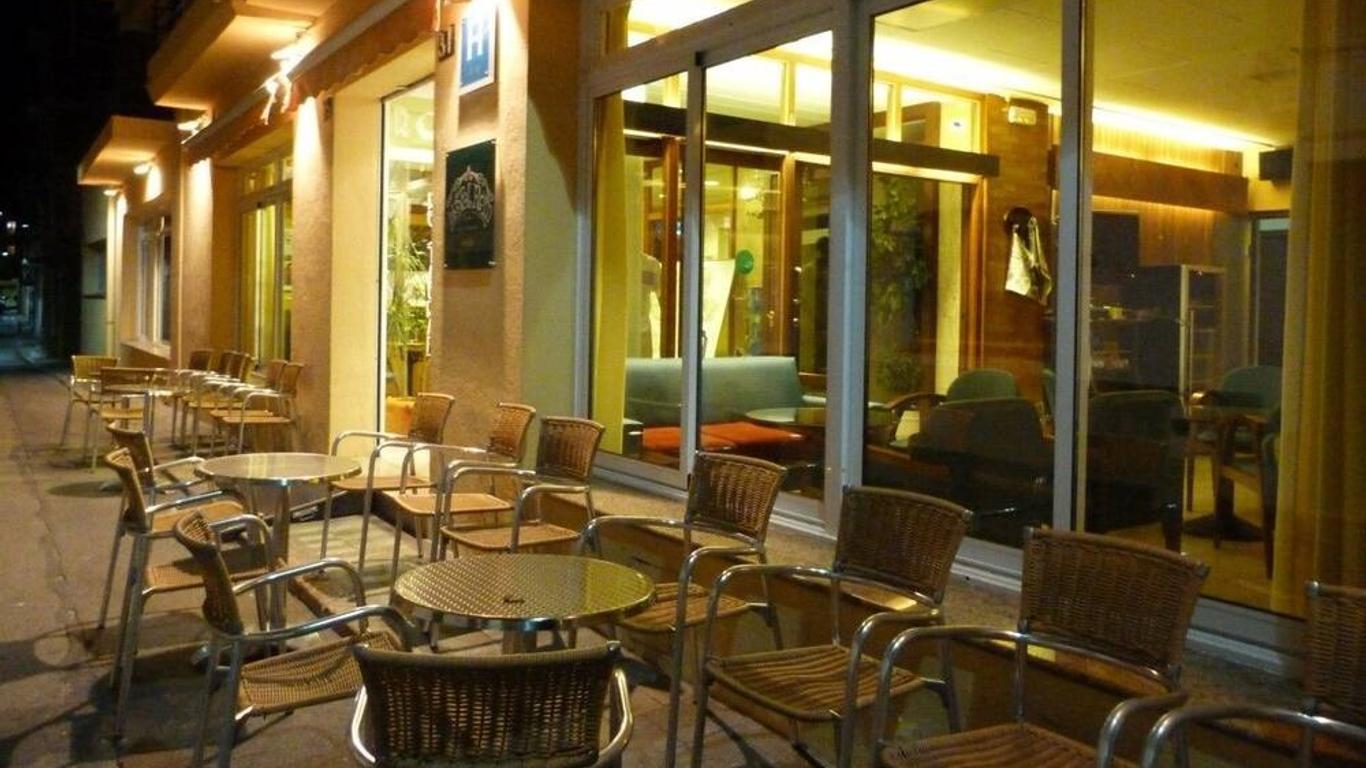 Hostal Rom Familiar