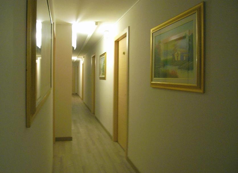 Hall Foto