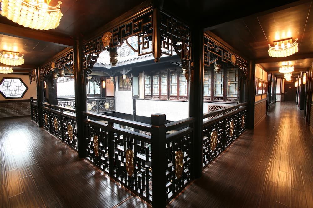 Hall
