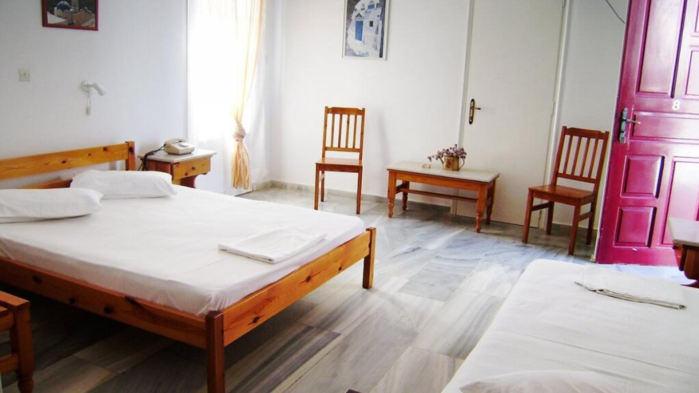 Akrogiali Hotel