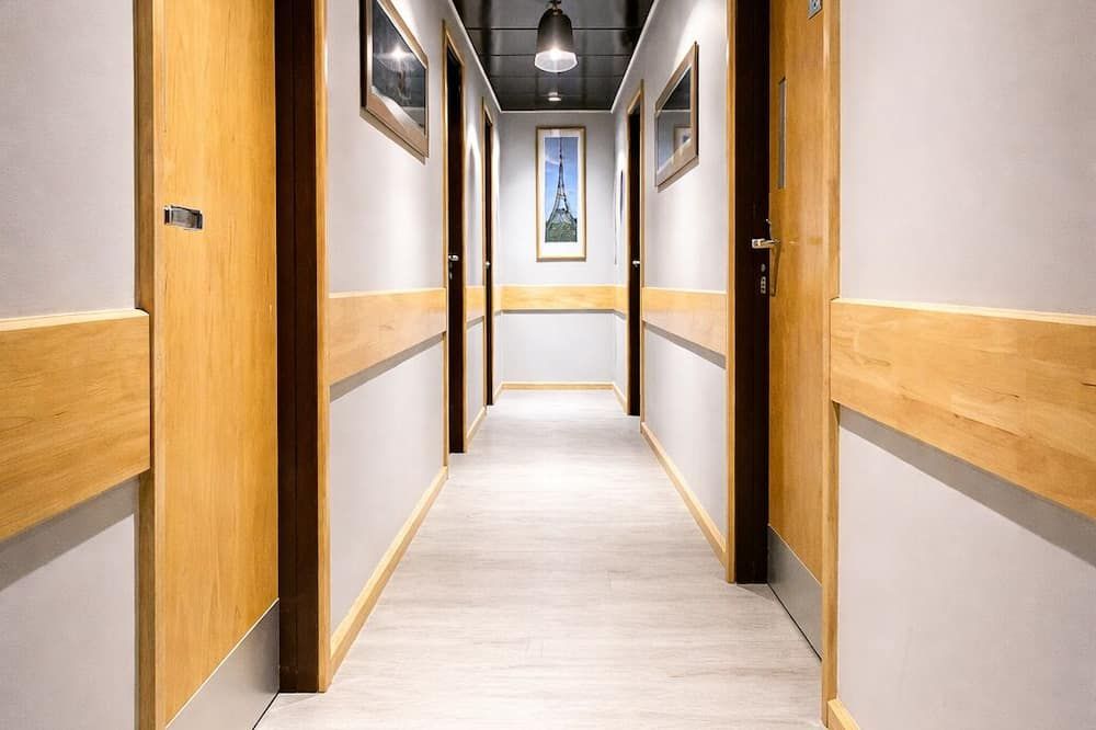 Hall