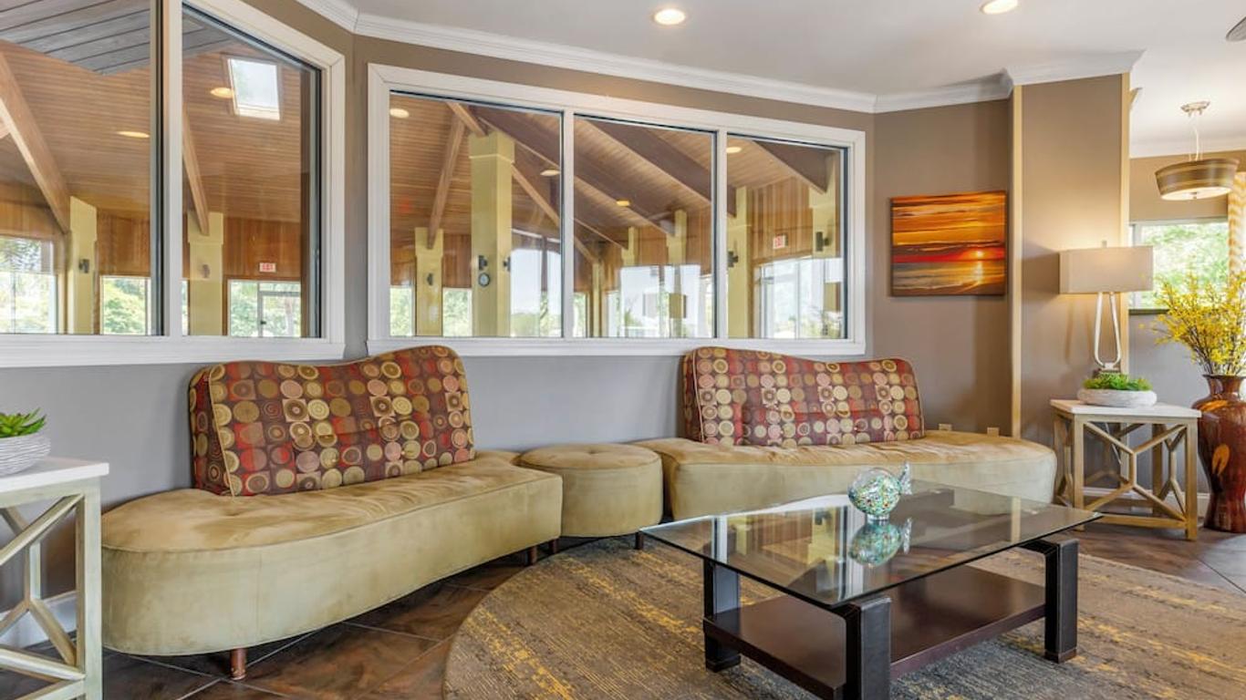 Spark by Hilton Wilmington Carolina Beach Rd