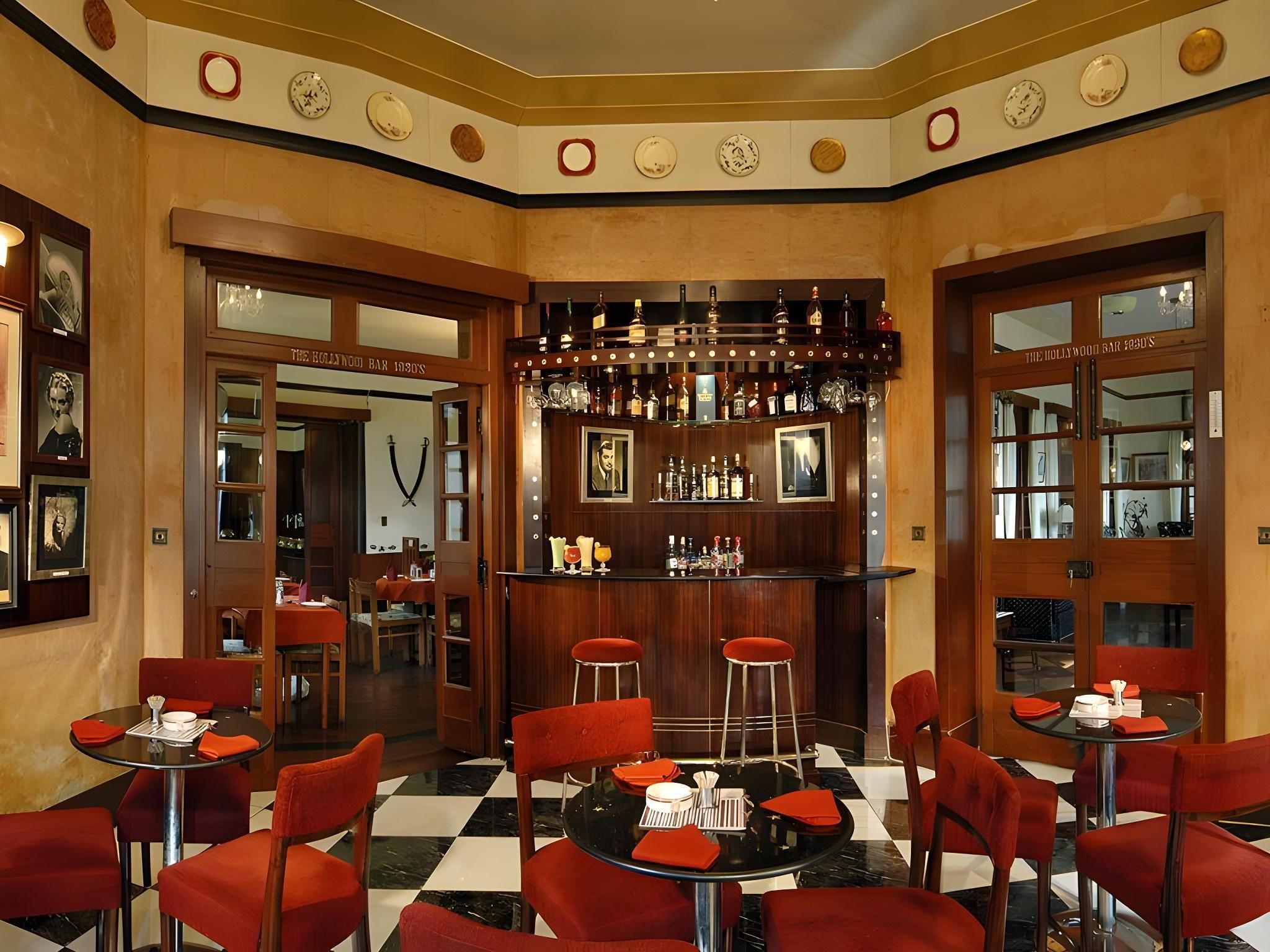 Bar Foto