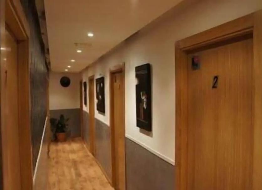 Hall Foto