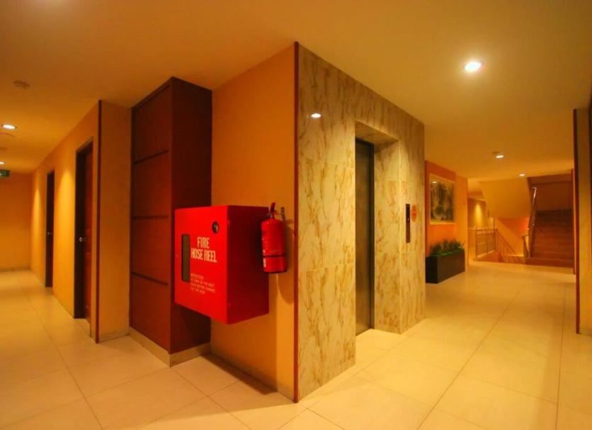 Hall Foto