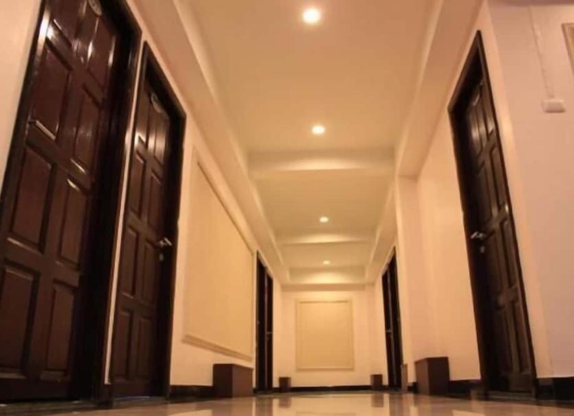 Hall Foto