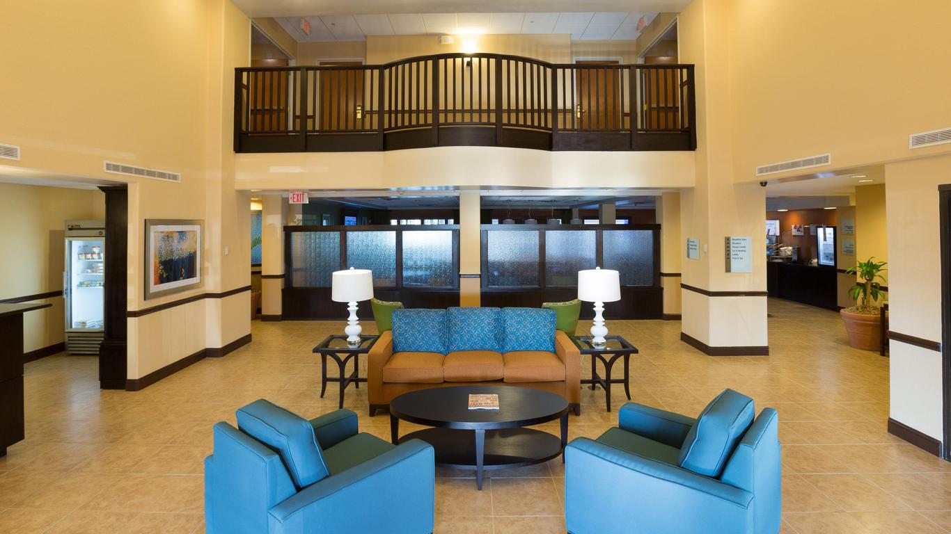 Holiday Inn Express & Suites Jacksonville Airport