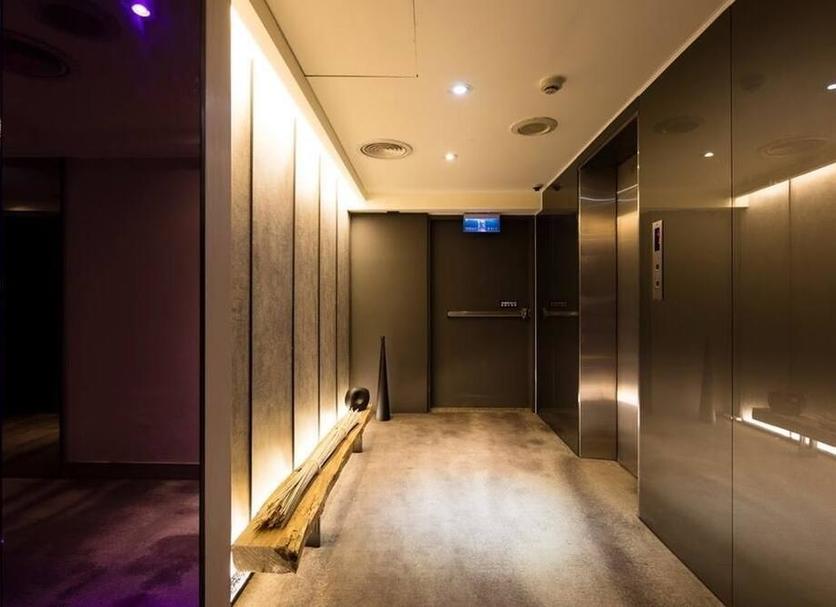 Hall Foto