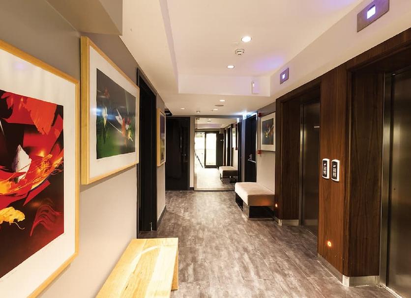 Hall Foto