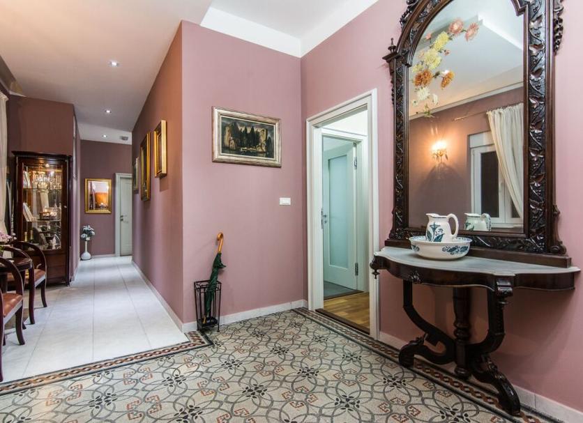 Hall Foto