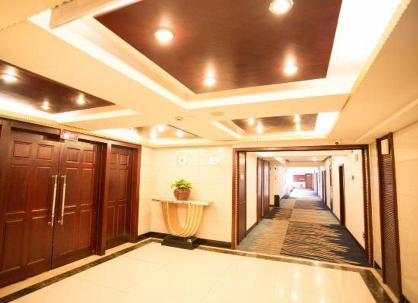 Hall Foto