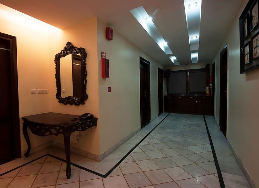 Hall Foto