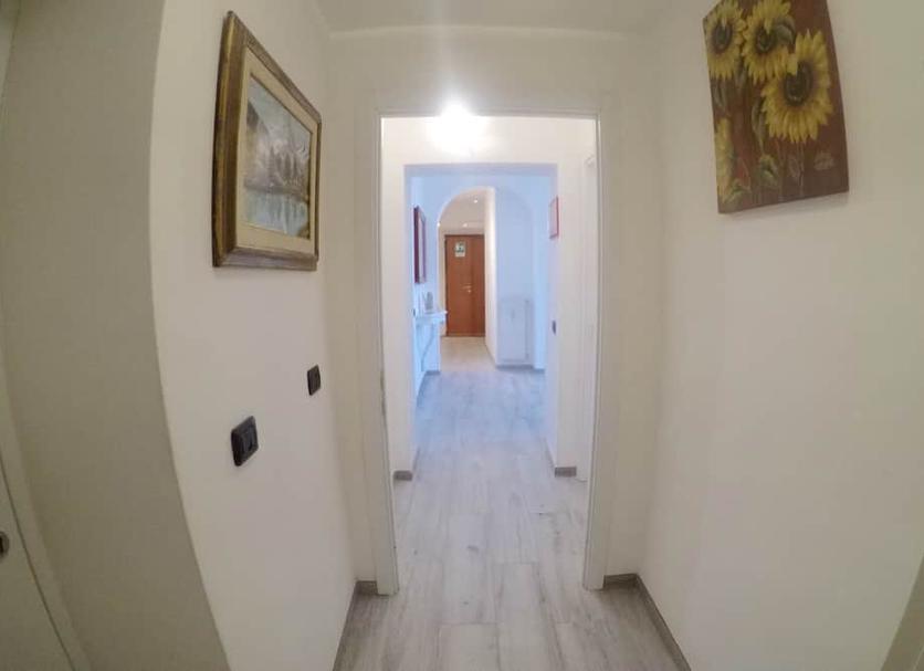 Hall Foto