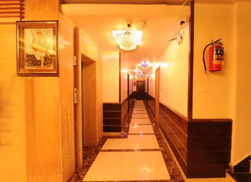 Hall Foto