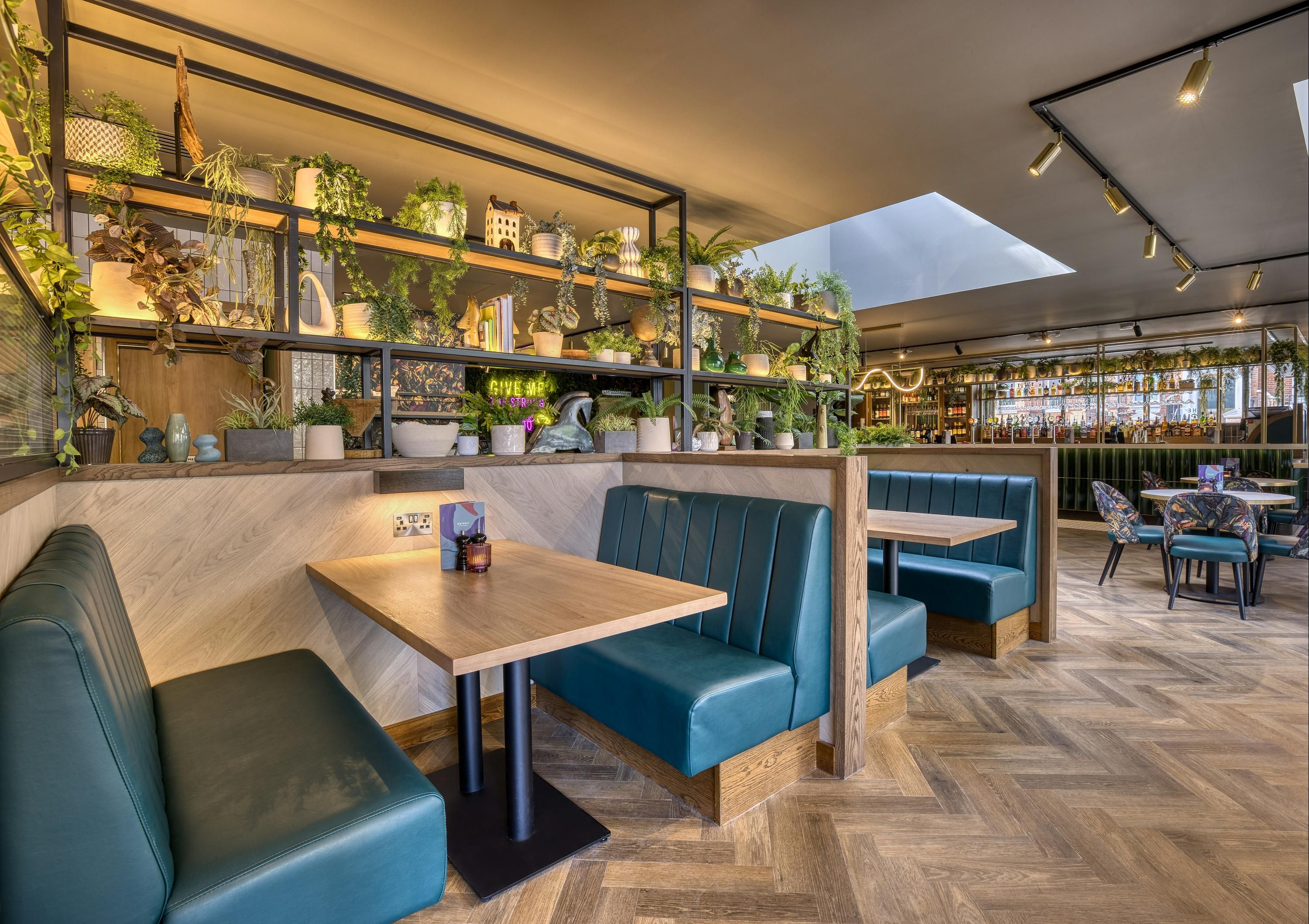 Bar