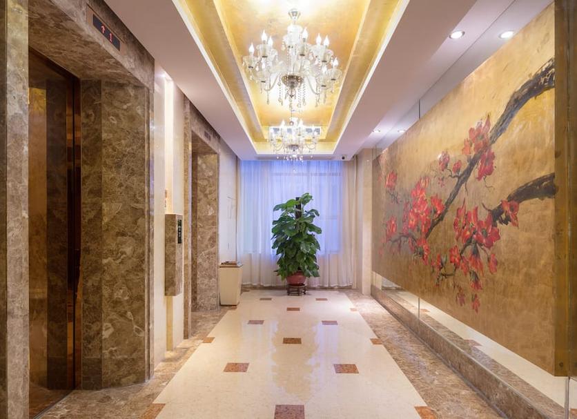 Hall Foto