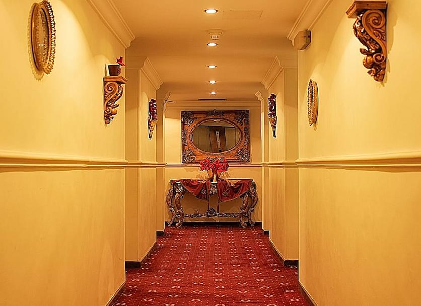 Hall Foto