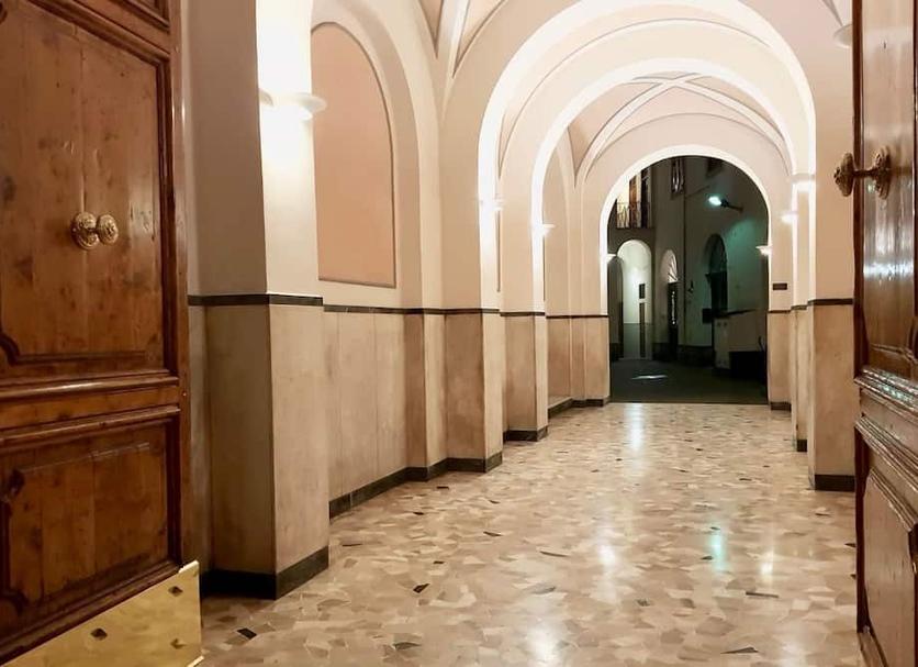Hall Foto