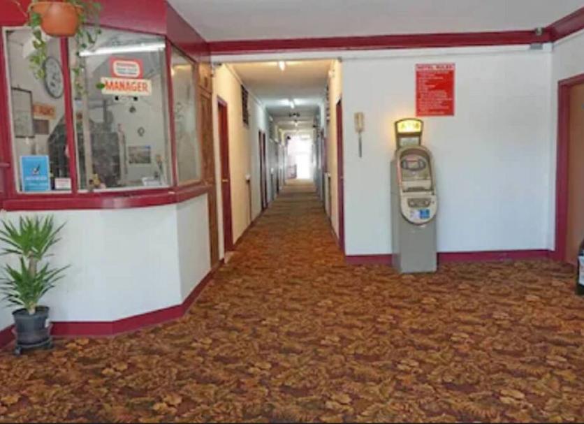 Hall Foto